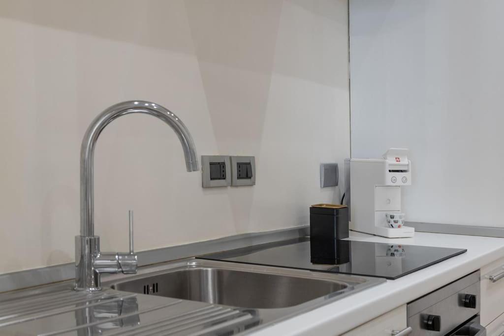 Apartments Trieste Centro I Imbriani 12 Екстериор снимка