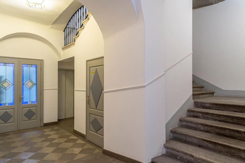 Apartments Trieste Centro I Imbriani 12 Екстериор снимка